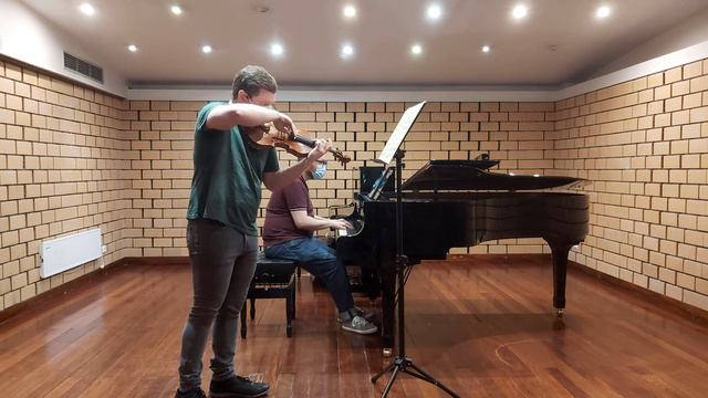 Ricardo Rupp Salavessa plays Saint-Saëns' Introduction and Rondo Capriccioso смотреть онлайн