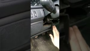 Как разблокировать руль на Рено Лагуна 2