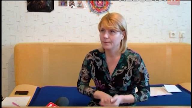 У екатеринбурженки выхватили сумку с деньгами на… смотреть онлайн