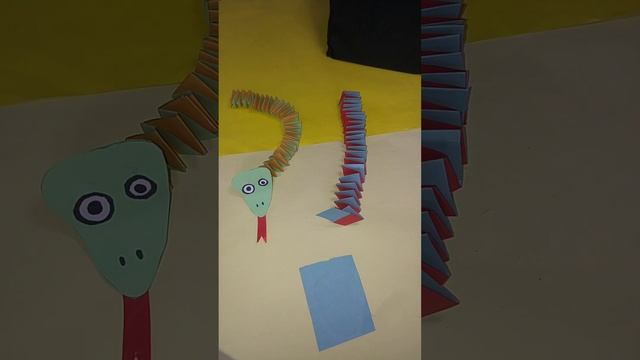 Easy Snake Making??#youtube #paper #dıy #snakevideo #origami #origamicraft смотреть онлайн