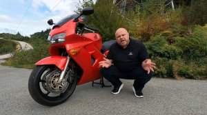 Honda 5th Generation VFR800 vs 6th Gen VFR 800