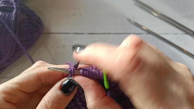 Прибавки петель в резинке 1*1, полупатентной резинке с наклоном влево и вправо смотреть онлайн