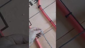 Укладка трубы на теплый пол, установка маяков
