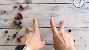 Пальчиковая гимнастика  Ягоды