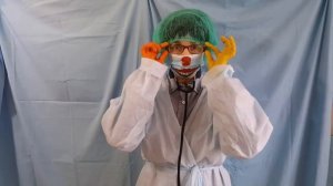 ПРИКЛЮЧЕНИЯ Доктора Уткина/Мишка/КРАСАВИЦА Света/Пациент который мне мешал получил от доктора