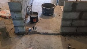 5. Возводим перегородку из отсев блока . Нюансы ?. Ремонт вторичка , трёхкомнатная.