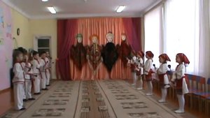 МАРИЙСКИЙ ТАНЕЦ С ЛОЖКАМИ