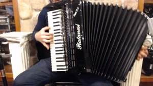 PIATIVS - Black Piatanesi Super IV S Piano Accordion LMMM or LMMH 41 120 $5999