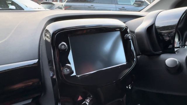 2020 70 Peugeot 108 Collection смотреть онлайн