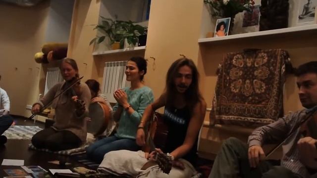 Туми Баджоре Мана. Сати Казанова, Андрей Омкар смотреть онлайн