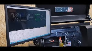 Жидкий акрил против клеёных букв (сравнение технологий)