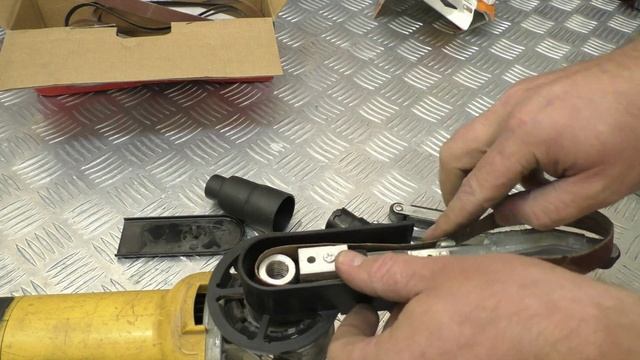 ГРИНДЕР крутая насадка на болгарку / ленточная шлифмашина смотреть онлайн