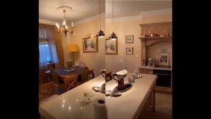 Кофе и засохшие цветы на полках: так выглядит квартира Жанны Фриске спустя 4 года после ее смерти