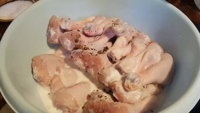 #мужскаякухня #ДмитрийТверь Куриные голени в маринаде из Айрана. Съели моментально!!!
