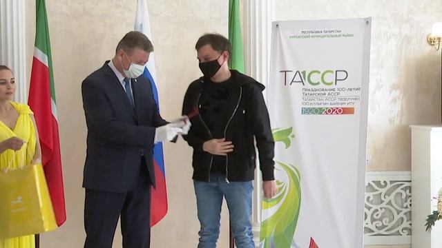 В Нурлате чествовали лучших предпринимателей смотреть онлайн