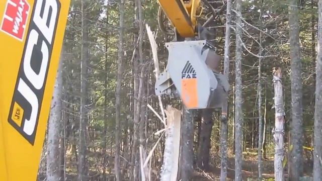 Мульчер FAE DML HY 125 расчистка обочин автомобильной дороги