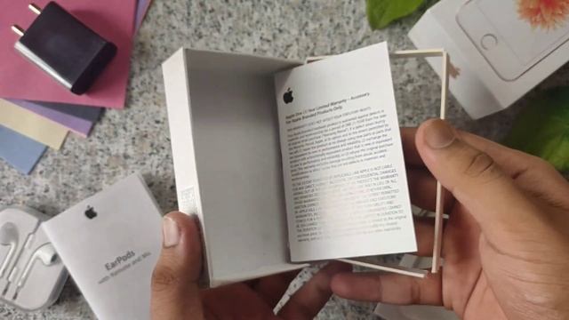 ₹150 Apple Earbuds Replica! смотреть онлайн