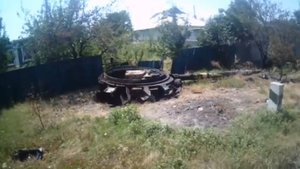 В ДОНБАССЕ ВЗОРВАН УКРАИНСКИЙ ТАНК