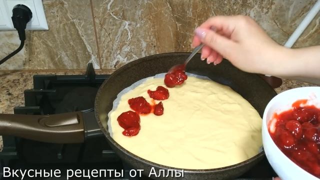 Клубничный Пирог без Духовки и Миксера! Обалденно Вкусный Рецепт