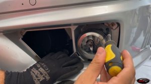 Mercedes fog light replacement W211 E63 AMG