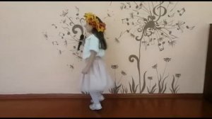 Песня "Осень-красавица", сл. и муз.А.Евдотьевой