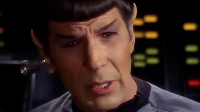 прототип Bluetooth-гарнитуры у него в ухе (1966 год)? смотреть онлайн