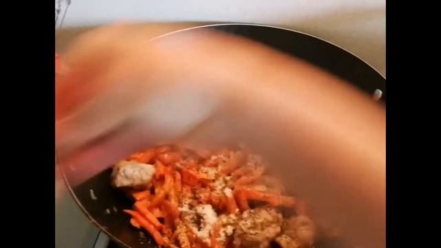 Готовлю вкусный ПЛОВ! Плов из бурого риса! Красивый и вкусный ОБЕД! смотреть онлайн