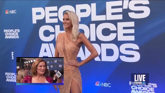 "American Auto" Star Ana Gasteyer Says It's Her "Bossy Time" | E! News