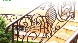 Хорошие кованые перила для крыльца частного дома изготовление в Днепре из металла