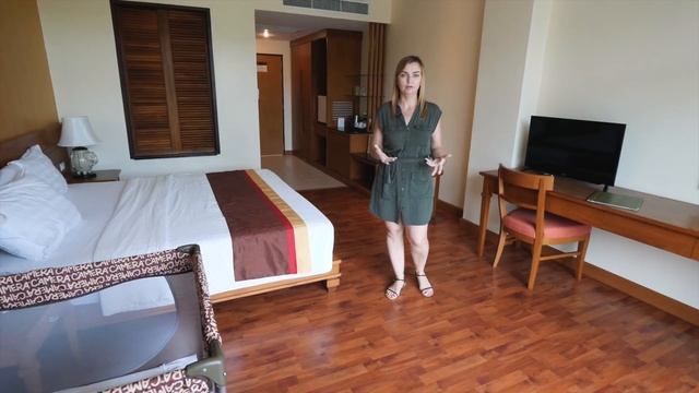 Первый обзор отеля на Пхукете, после открытия Таиланда — Naithonburi 4*. смотреть онлайн