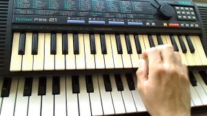 Yamaha PSS-21 (DEMO songs) Hi Q. sound