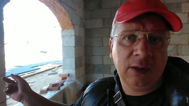 Нужно ли армировать стены дома из полистиролбетона?