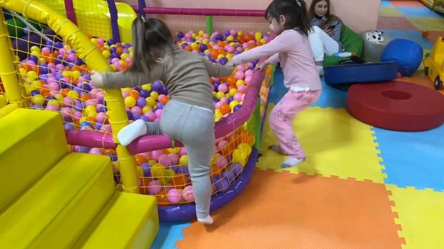 Начало недели:поездка к врачу/процедуры на глаза Алисе/мои ощущения на 36-37неделе/вещи на лето смотреть онлайн