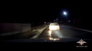 Пьяный водитель без одного колеса пытался уехать от полицейских