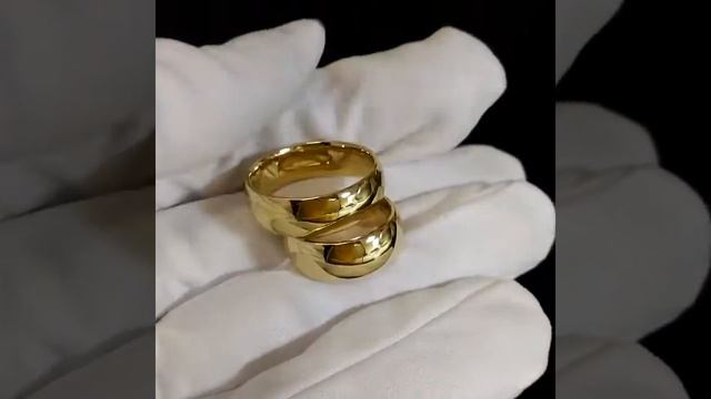 Широкие классические обручальные кольца из золота