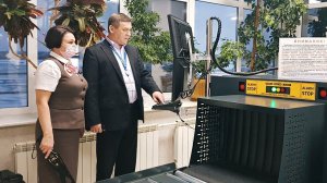 Аэропорт Сургута усилил досмотр багажа пассажиров