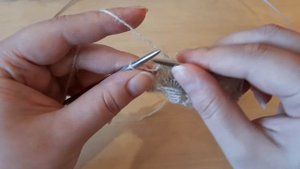 Необычный бактус спицами "Морская ракушка".