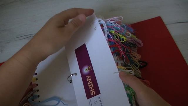 Как у меня хранятся этикетки от пряжи и образцы ниток смотреть онлайн