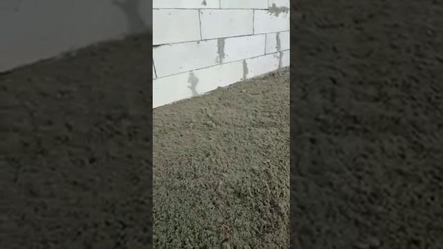 Подсыпка под черновой стяжки песком