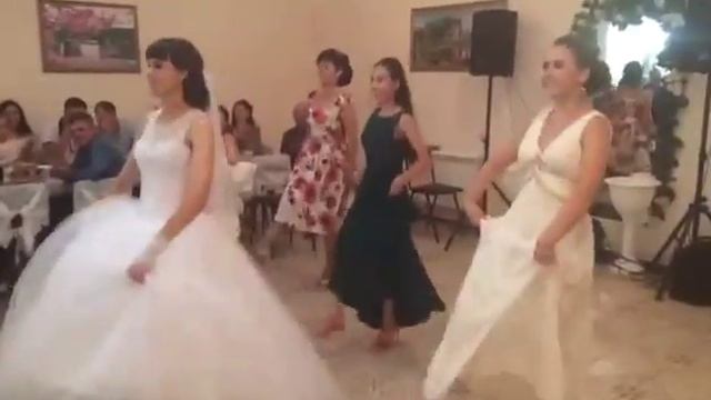 танец невесты смотреть онлайн