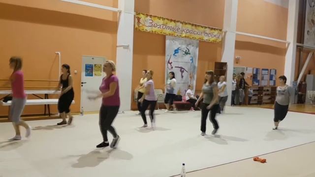 Основная часть 2. Развлекательный фитнес-микс для женщин в г.Барановичи смотреть онлайн