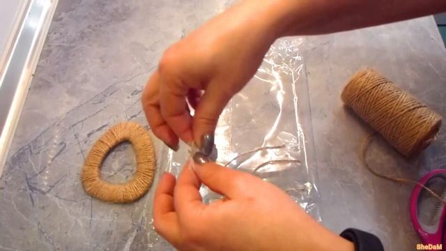 ПАСХАЛЬНЫЕ ПОДЕЛКИ своими руками /ДЕКОРАТИВНОЕ ПАСХАЛЬНОЕ ЯЙЦО из джута / ИДЕИ ПОДЕЛОК DIY смотреть онлайн
