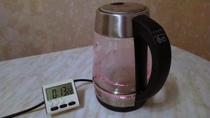 Чайник с регулировкой температуры и цветной подсветкой Kitfort KT-6107