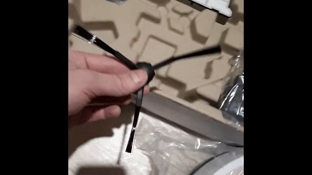 Робот-пылесос ILIFE V7s Plus. смотреть онлайн