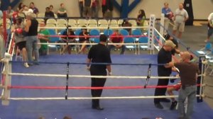 STEVE PEREZ   vs  DAN DETONASO 16yrs old- 132lbs