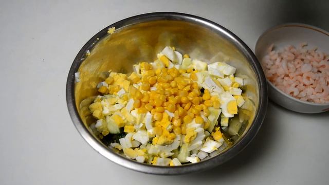 Салат Морячка с креветками смотреть онлайн