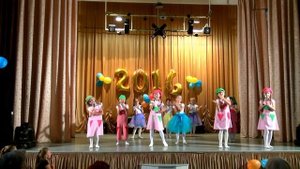 "Раз ладошка, два ладошка...."