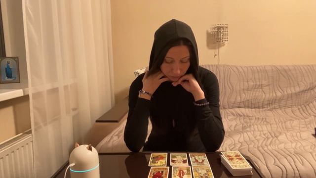 Как пройдет свидание? Гадание на картах таро смотреть онлайн