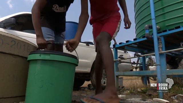 Rand Water request people to use less water due to issues at the Zuiukerbosh water treatment смотреть онлайн