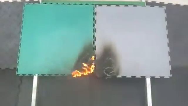 Сравнительный тест на горючесть Плитки ПВХ.mp4 смотреть онлайн